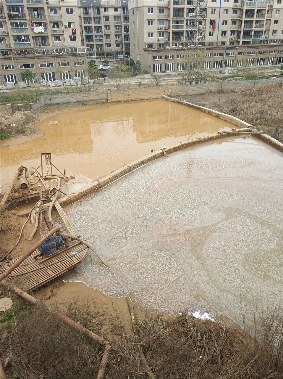 八所镇沉淀池淤泥清理-厂区废水池淤泥清淤